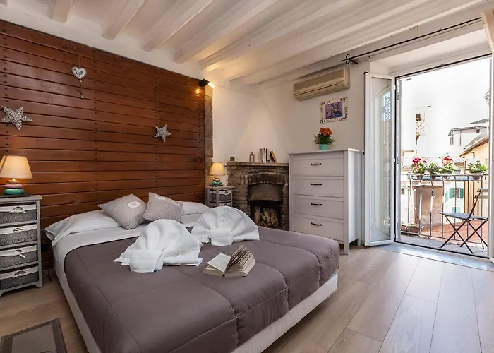 Boutique Domus Navona Librari Balcony Apartment *