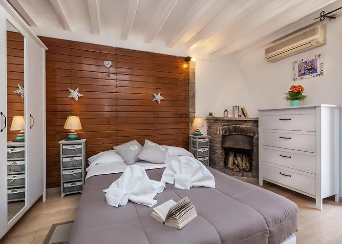 Apartment Boutique Domus Navona Librari Balcony